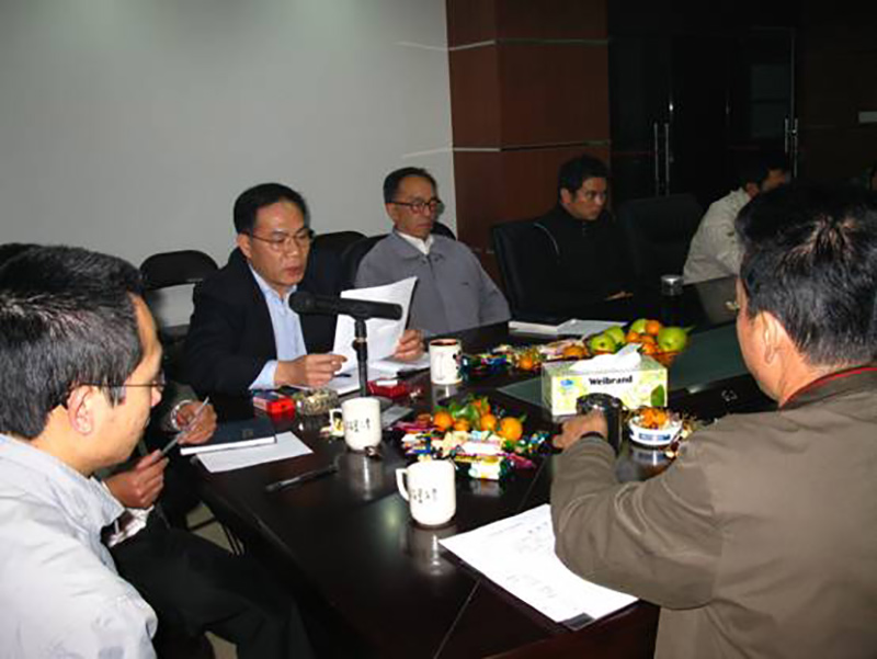 2008年专业技术人员座谈会1.jpg